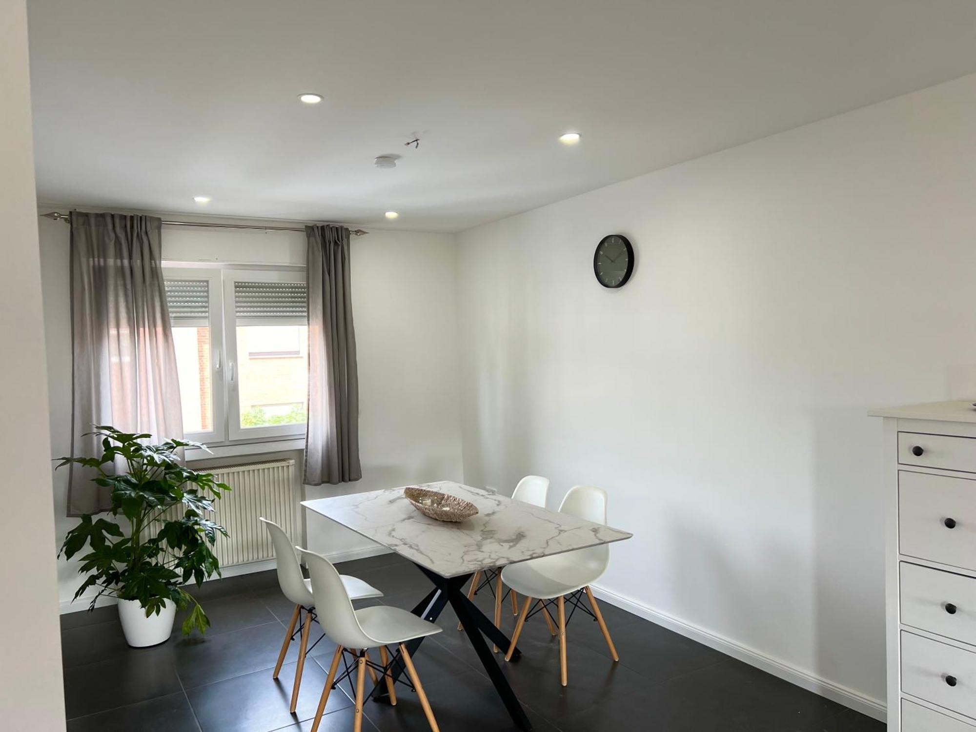 Elegante Apartment In Erftstadt Mit Balkon, Zentral, Bahnhof Nah, Phantasialand Bruehl Bei Cologne Zewnętrze zdjęcie